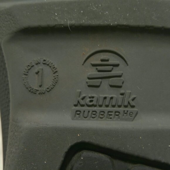 Kamik Waterproof Black Magenta Pink Faux Fur Top Lined Winter Snow Boots Size 1 - Picture 7 of 10